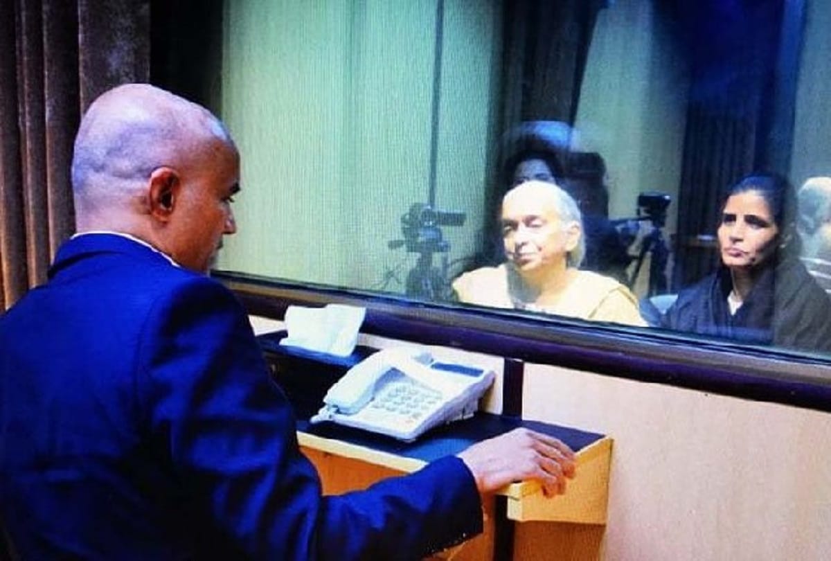 kulbhushan jadhav got training  in nda with this minister