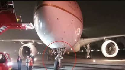 front tyre of saudi arabian airlines broke down while taking off at lucknow airport