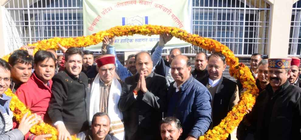 cm jairam thakur addresses secretariat employees