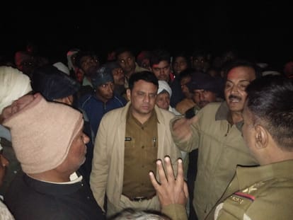 lekhpal shot dead in agra
