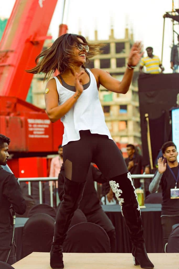 Priyanka chopra answer about 5 Crores For 5 Minutes Of Dance Remarks