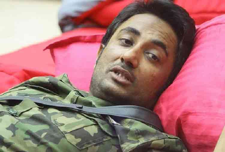 zubair khan said that he wail take arshi khan to court