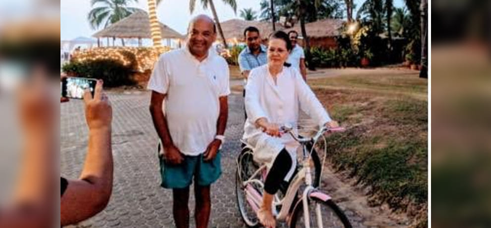 Sonia Gandhi vacation is on in Goa,  staying at the Leela hotel 