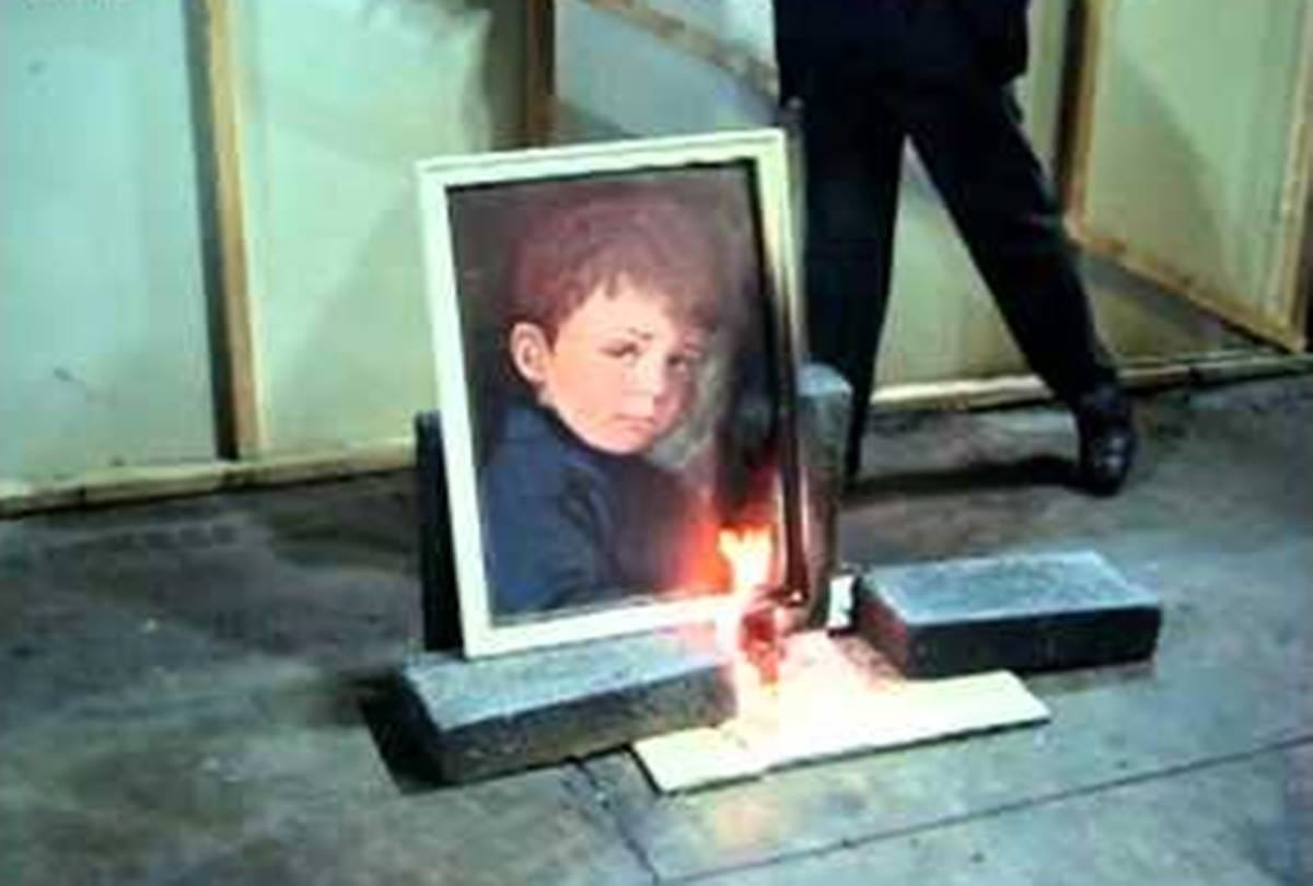 Scary story of The Curse of the Crying Boy Painting