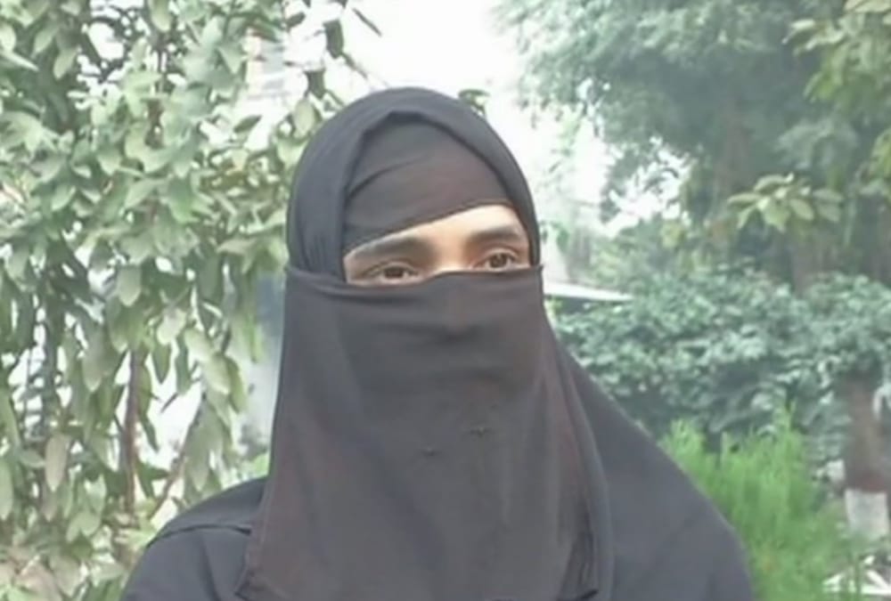 UP Man Divorced his wife on not becoming a mother and relegate from home after beating