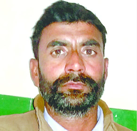  robber robbed Tractor-trolley