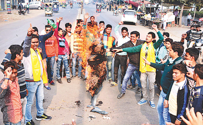 Fired the effigy of pakistan