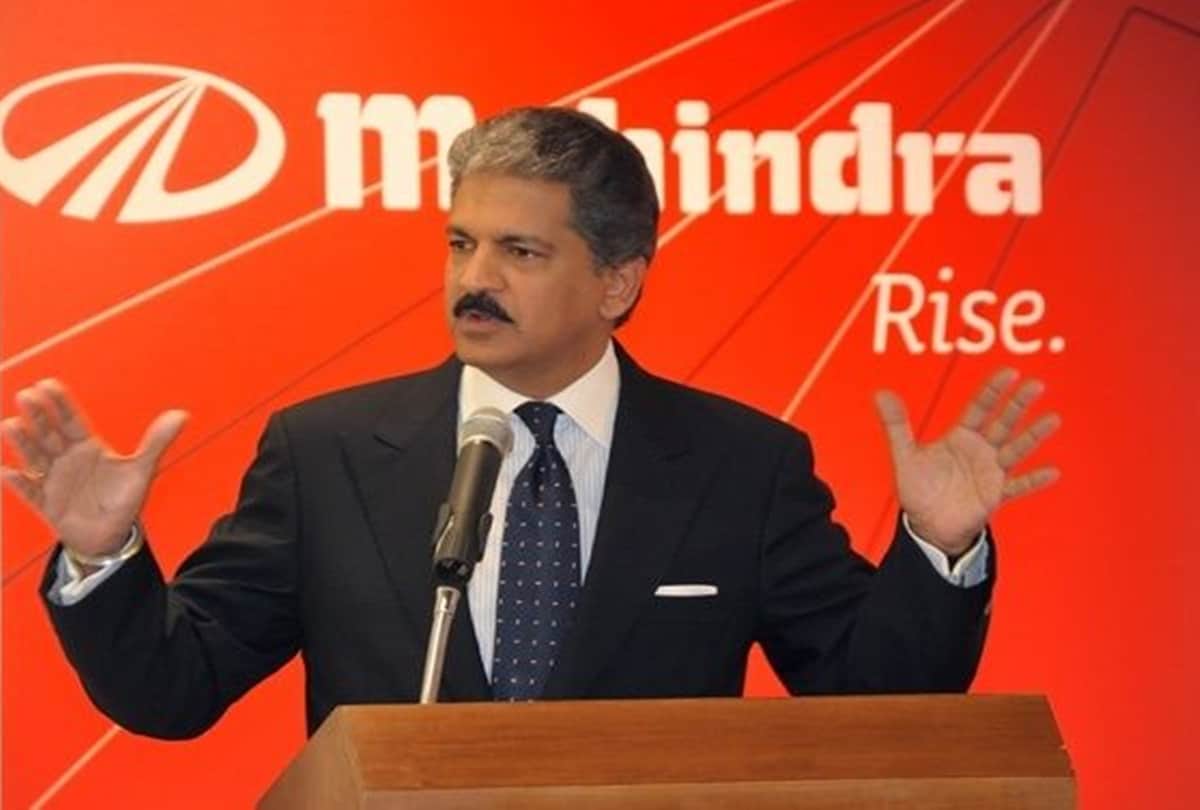 indian industrialist anand mahindra praises rekha for her performance