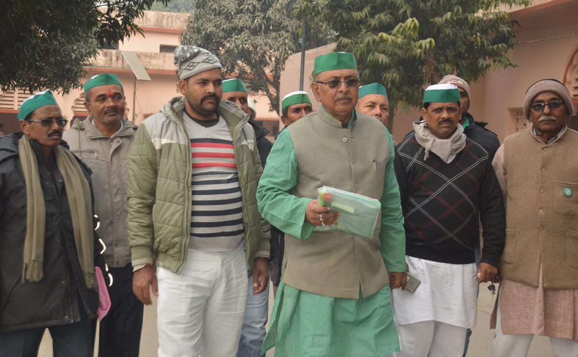 बैतालपुर चीनी मिल का मुद्दा गरमाया