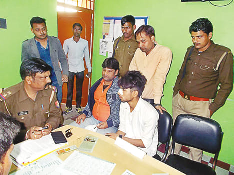 Conflicts between student groups in school, commotion