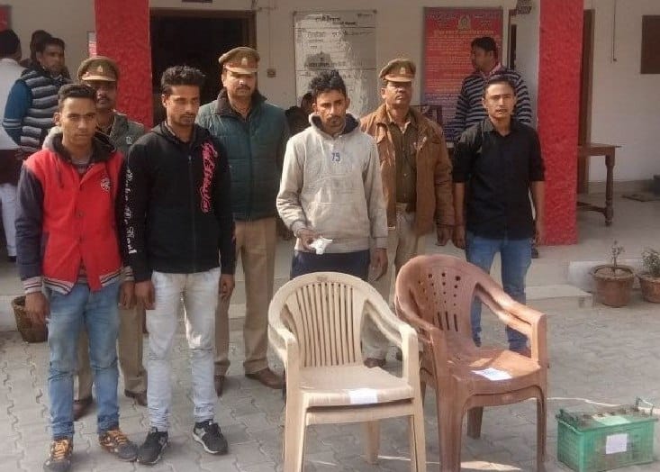 स्कूल से चोरी हुआ सामान बरामद, एक गिरफ्तार
