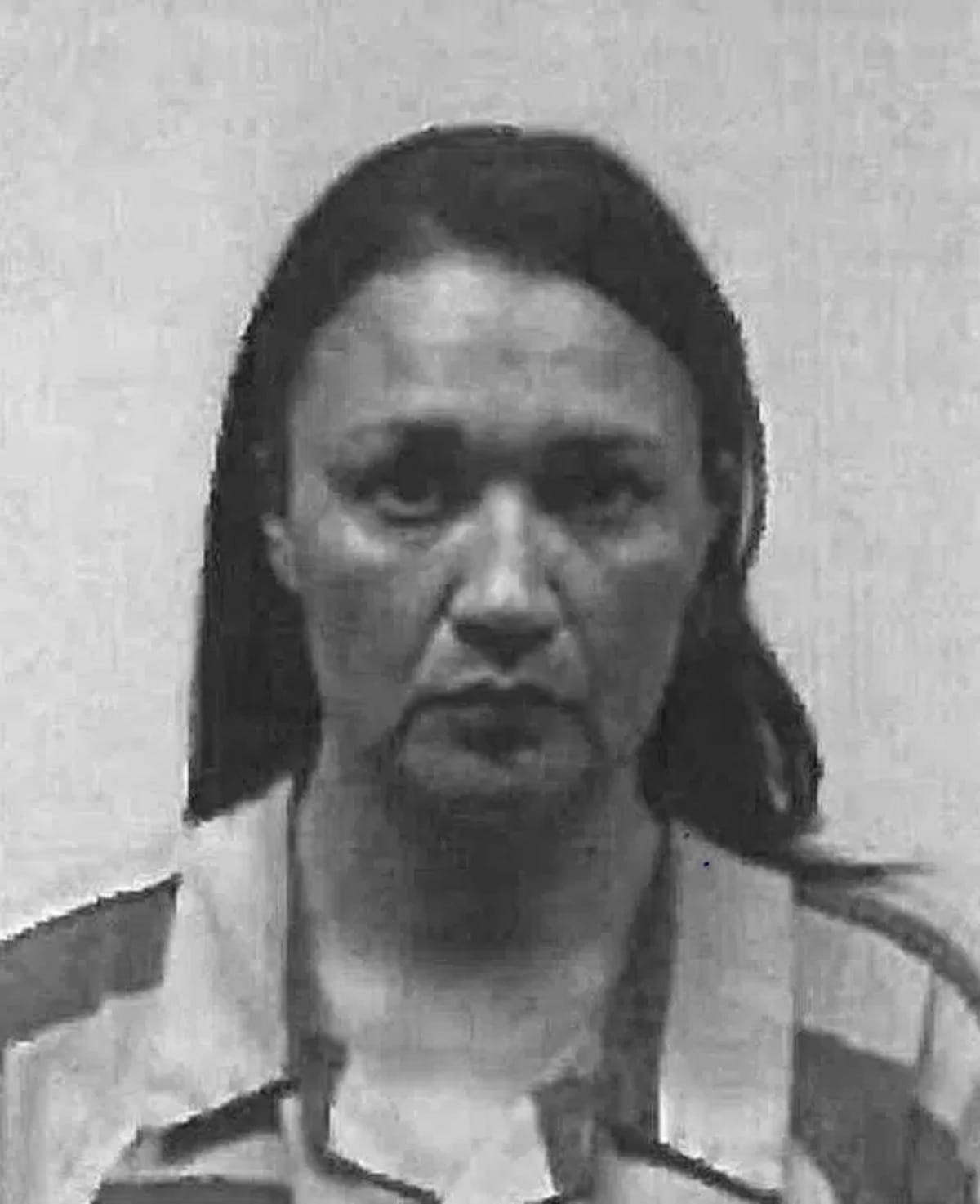 women Intimate with Minor in car Minor father Caught them