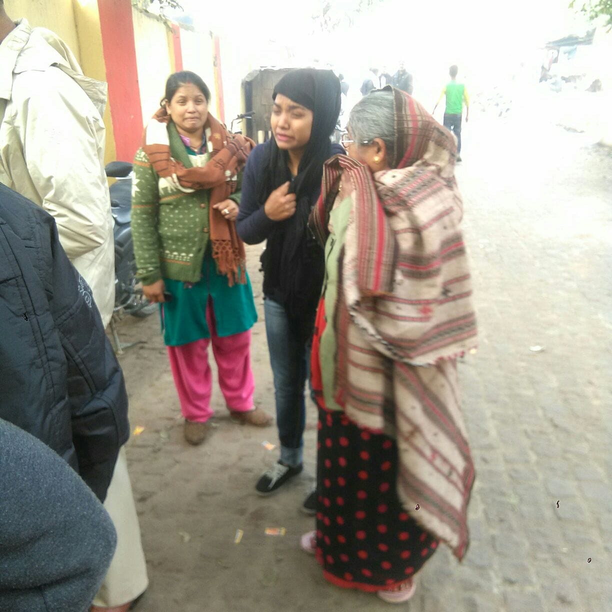 agra Lucknow expressway accident live reporting from postmortem house