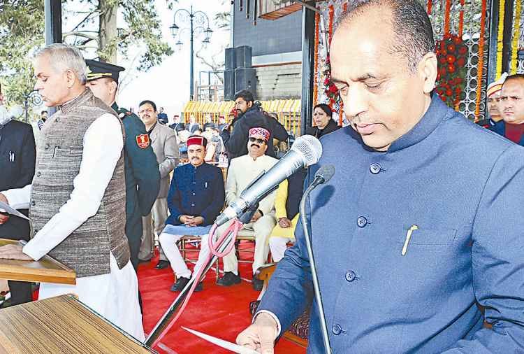 सीएम के दौरे को सज गया सराज