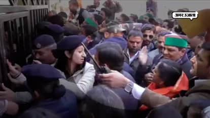 HIMACHAL CONGRESS MLA SLAPS FEMALE CONSTABLE IN SHIMLA