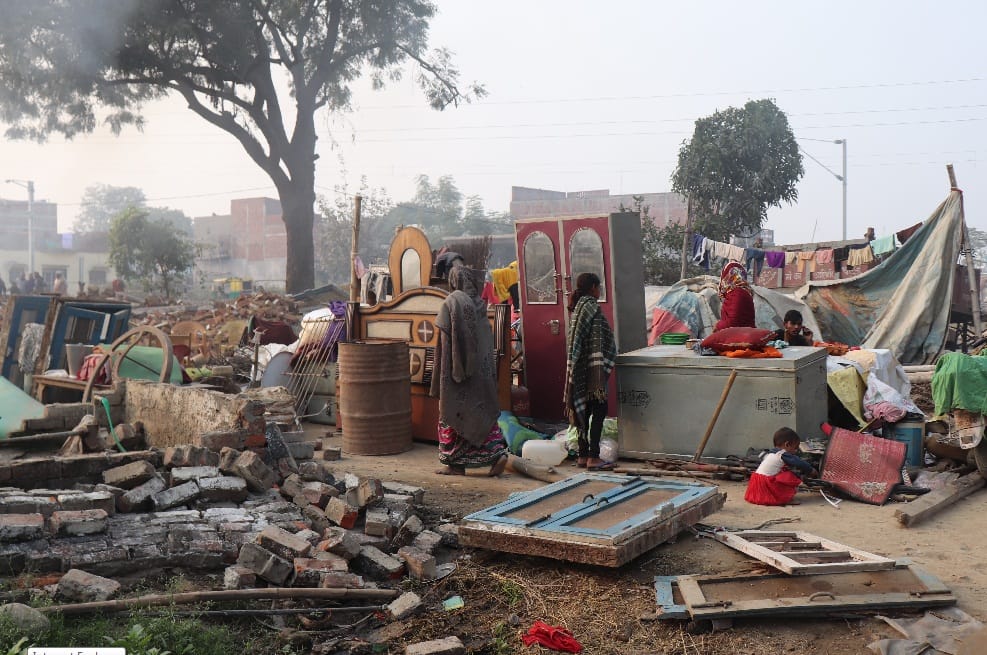 Railway police took action against the illegal encoaches on railway field