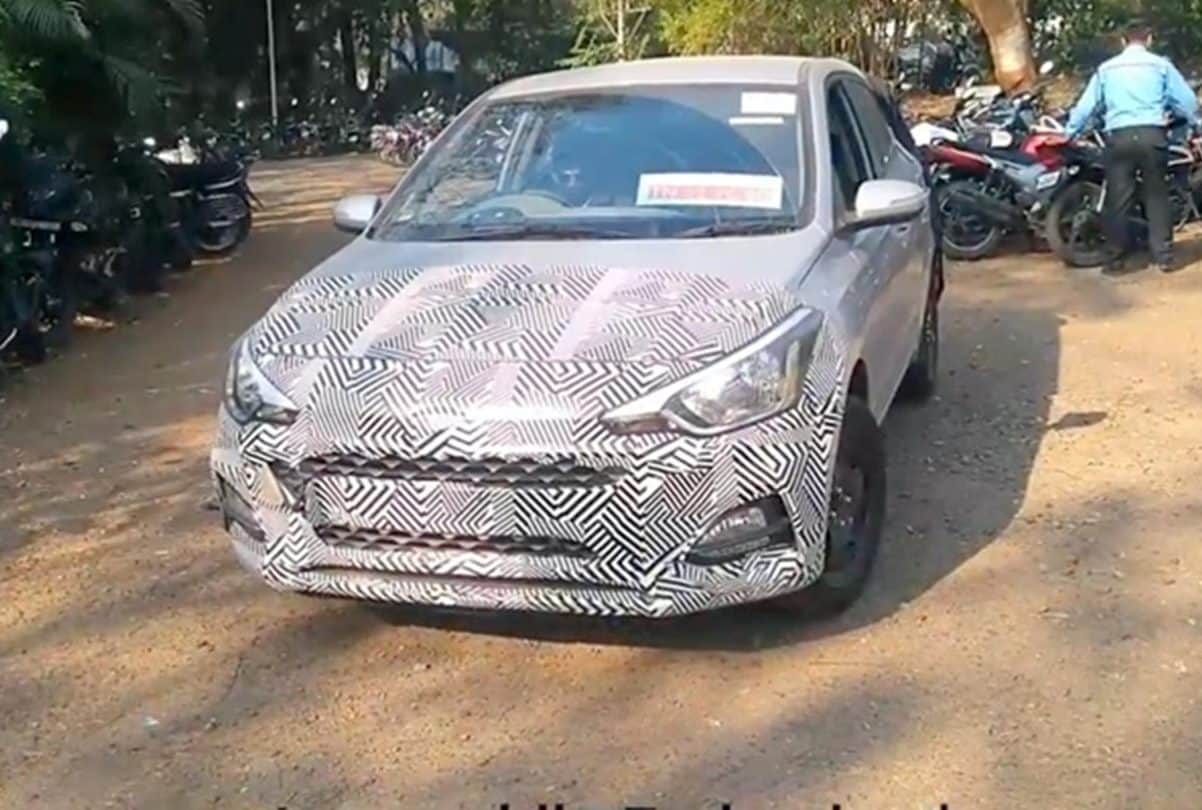Hyundai i20 facelift spy video Seen: Expected to launch in 2018 Auto Expo
