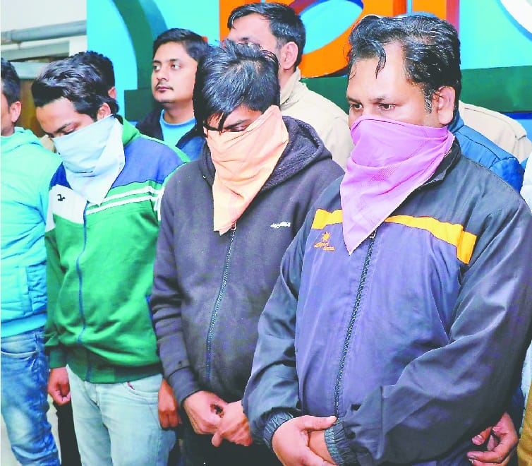 loot revealing in dehradun shocking story