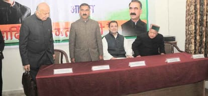 rahul gandhi in shimla to review congress defeat in elections