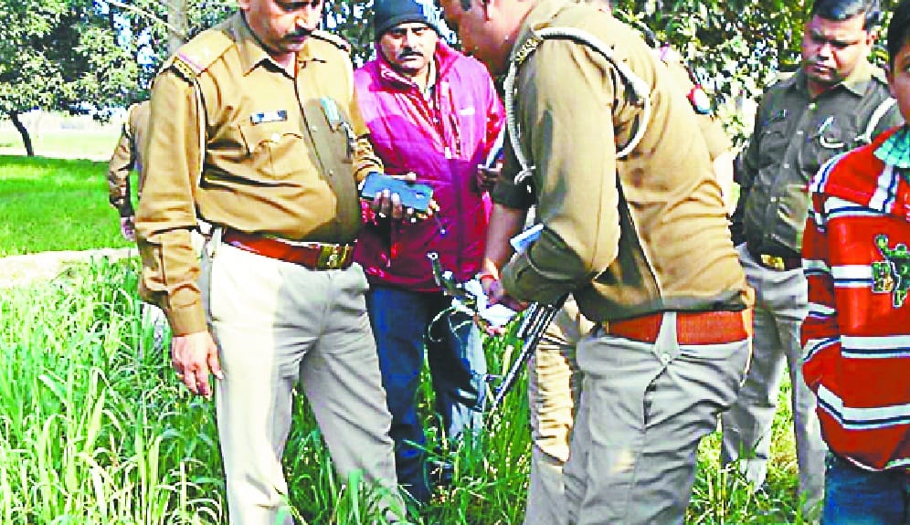 khooni shangharsh me bhaade par laaye shooter