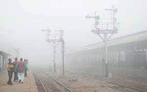 fog, chilled wave creates problem