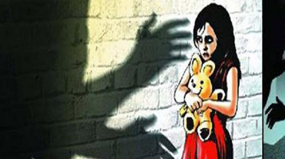 Delhi two minors sexually assaulted 8 year old girl her condition serious