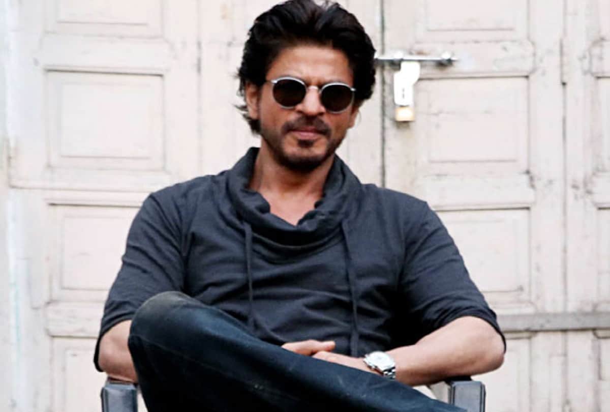 fire broke out set on zero shah rukh khan present on the set