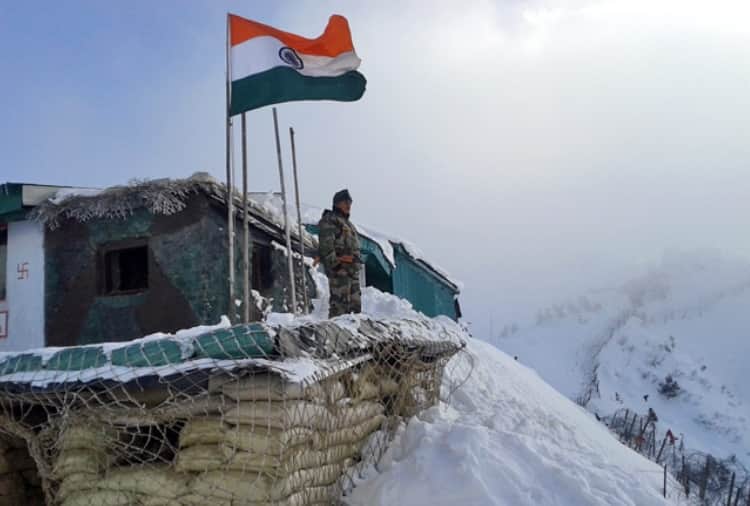 heavy snowfall on loc in jammu kashmir, pakistani intruders may enter