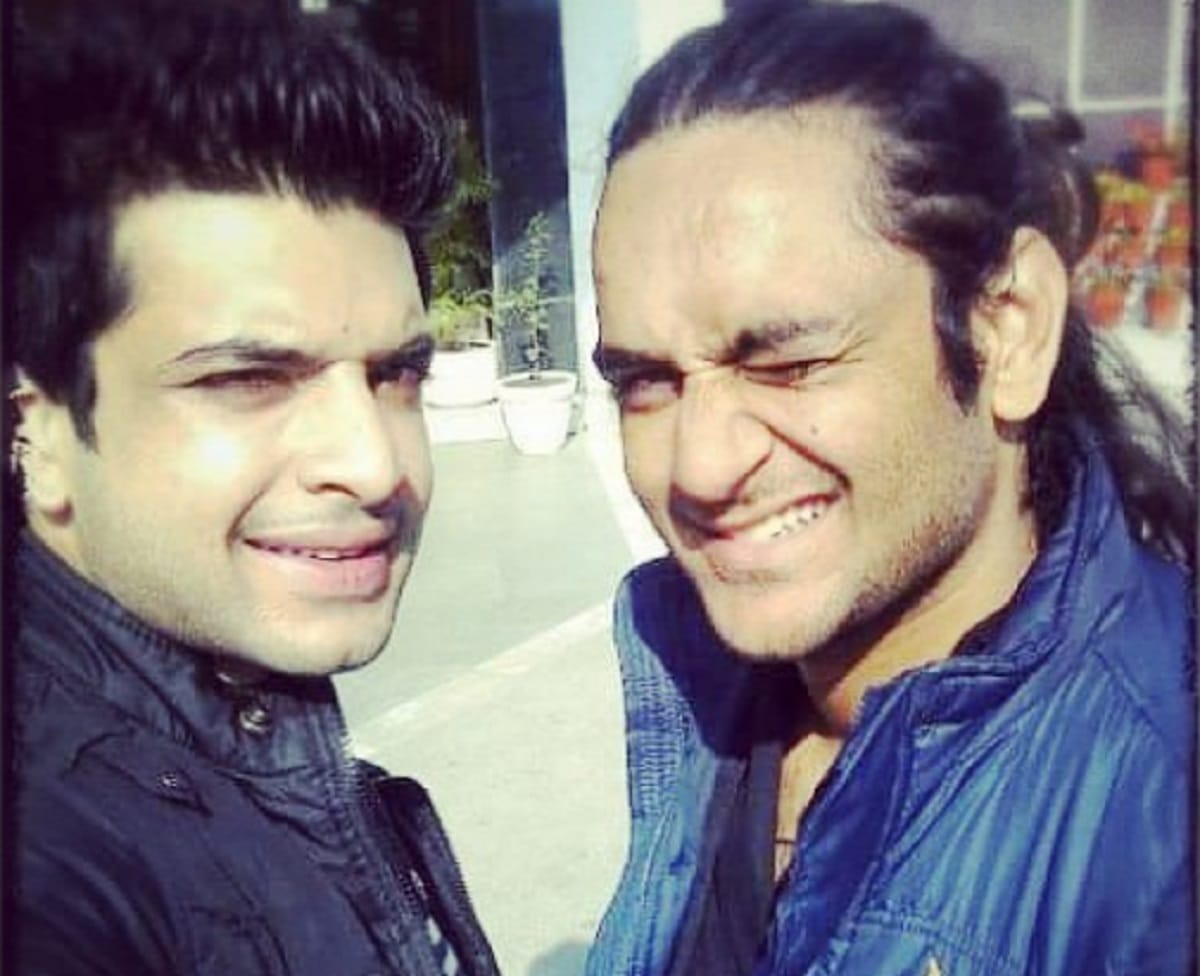 Bigg Boss 11 Contestant Vikas   Gupta Unseen Photos In Long Hair Style
