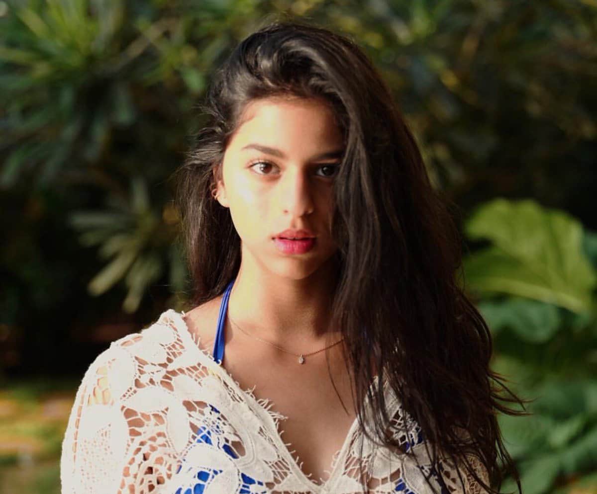 shahrukh khan daughter suhana khan 18 viral photos from bikini to affairs that can shock you