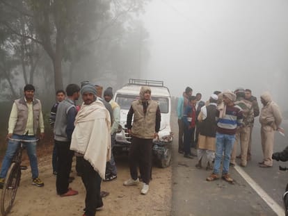 four died after accident due to fog in agra and firozabad