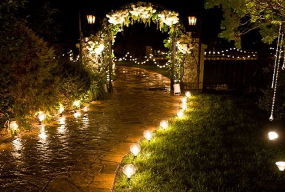 Top 5 New Year Party decoration ideas 