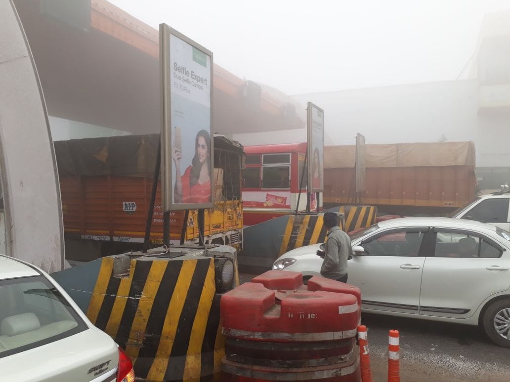 heavy fog on yamuna expressway caused accident
