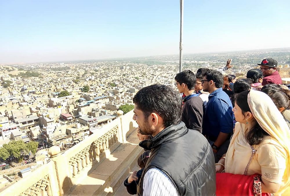 new year celebrations- tourists visits jaisalmer to celebrate 31st 