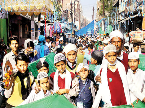 juloos-e-Gaussia with Islamic Parcham