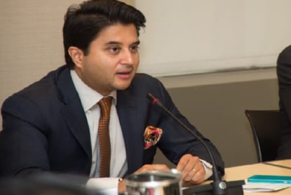 Meet India's top 10 Handsome Politicians who followed by the actor 