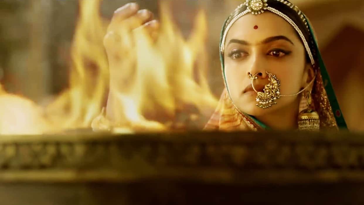 Sanjay Leela Bhansali Padmavati becomes Padmaavat makers add extra letter in title
