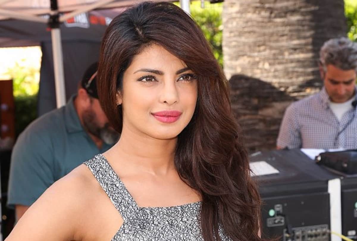 Actress Priyanka Chopra Says She Doesnt Mind Being Stalked On Social Media