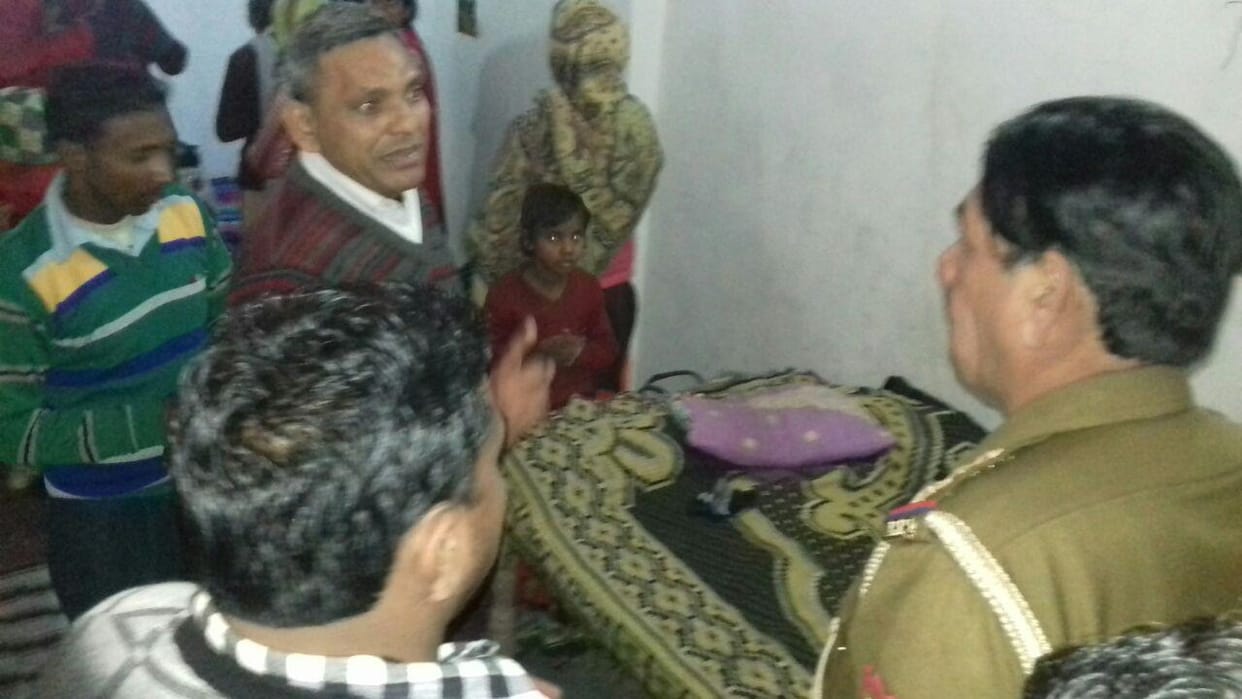 fir against two for changing religion