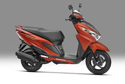 Top 10 Scooters sales in November 2017: Honda Grazia already in top-10 sellers