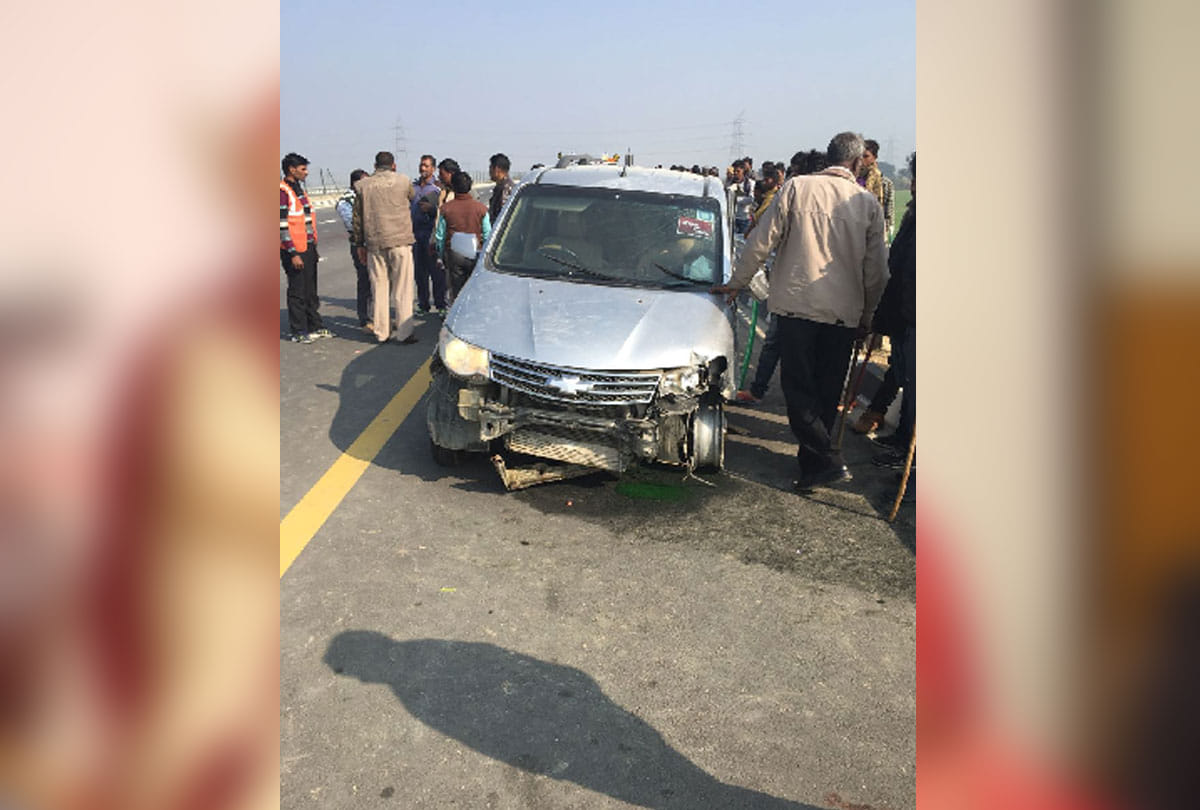 trainee ias officer deepak saxena died in road accident 
