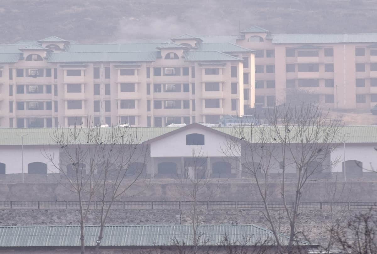 PHOTO GALLERY OF PULWAMA ENCOUNTER IN J&K