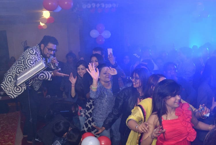 Happy new year celebrated city, belly dance, see photos