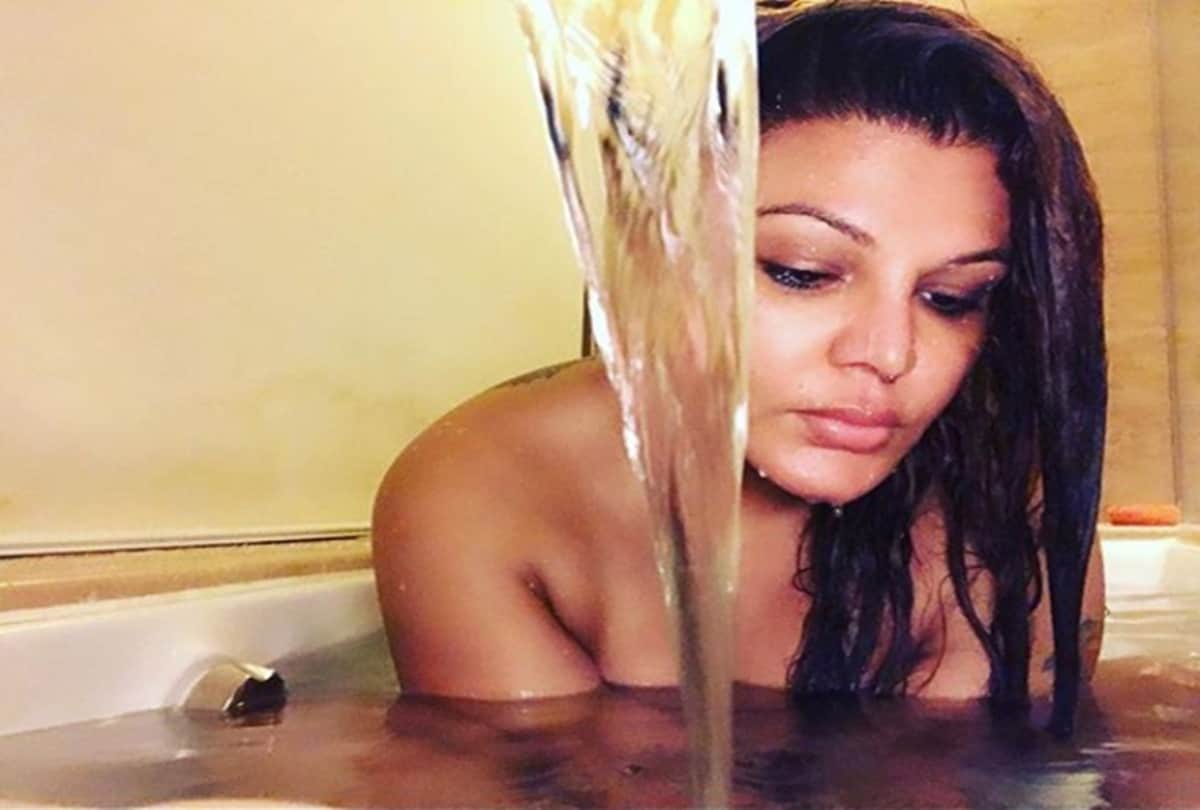 rakhi sawant statement on kathua rape case