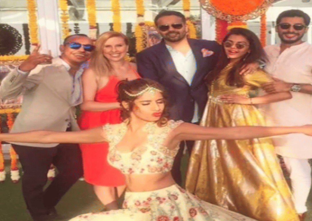 mtv roadies host vj gaelyn mendonca gets married to boyfriend