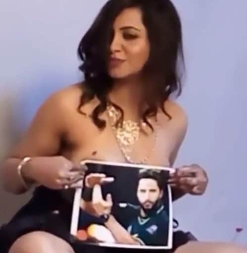 Bigg Boss 11 Ex contestant Arshi Khan speaks about bold video 
