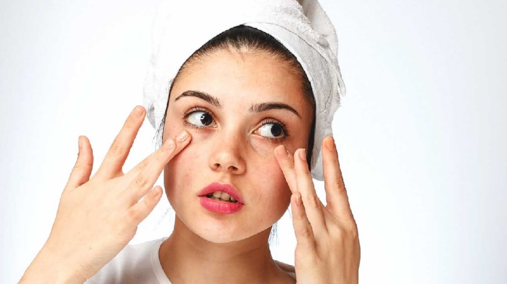 Use of egg shell in these four ways can give you fair glowing skin