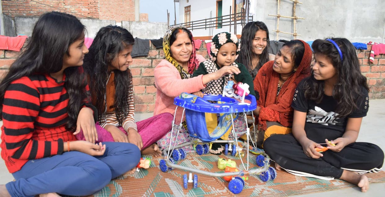 दोपहर में निकली धूप भी गलन से नहीं दिला सकी राहत