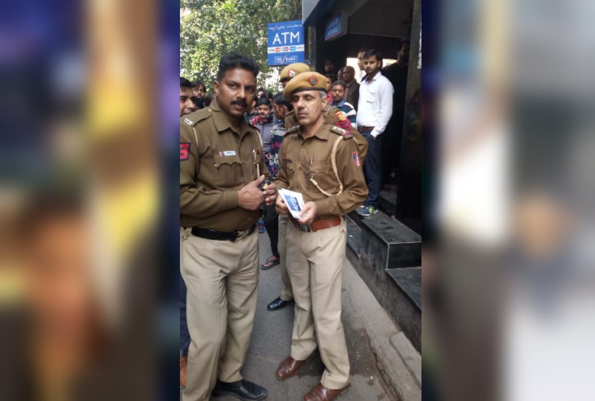 greater kailash pub firing, drunk man fired in pub shot in businessman neck admitted to hospital