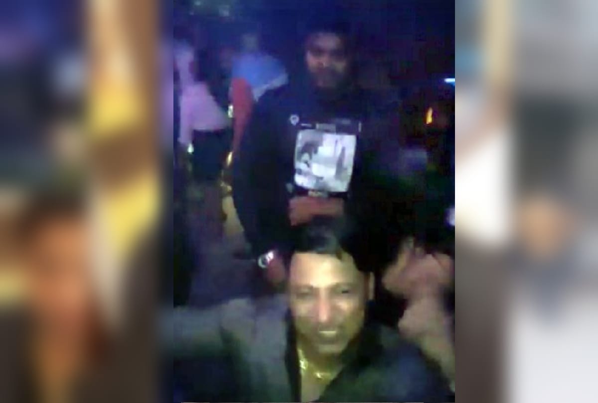 greater kailash pub firing, drunk man fired in pub shot in businessman neck admitted to hospital